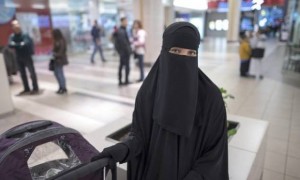 Niqab Debate Victimizes Muslim Women