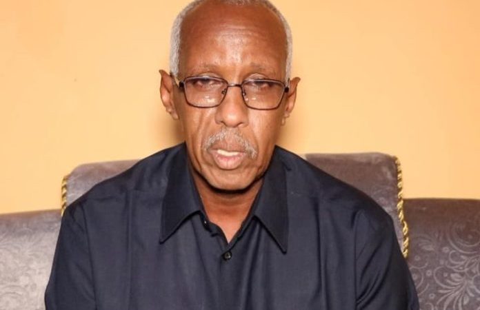 Wasiirka Arrimaha Gudaha oo kulamo xal raadin ah ka wada Beledweyne