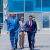 Wafdi uu hoggaaminayo M/weyne Farmaajo oo ku wajahan Dooxa.