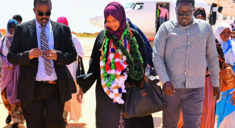 Guddoomiye ku-xigeen labaad ee Barlamaanka Galmudug oo  soo dhaweyn kadib ka hadashay u jeedka safarka ay ku timid Gaalkacyo