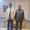 Warar  dheeraad ah oo  kasoo baxaya kulan  xalay xarunta madaxtooyada ku dhex-maray Madaxweyne Xasan Sheekh Maxamuud iyo Senator Fartaag