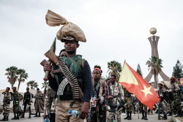 Afhayeenka TPLF oo  sheegay in inkastoo ay si abaabulan uga baxeen ciidamada Eritrea gobolka Tigray, ay haddana “cutubyo yaryar” weli ku harsan yihiin gobolka.