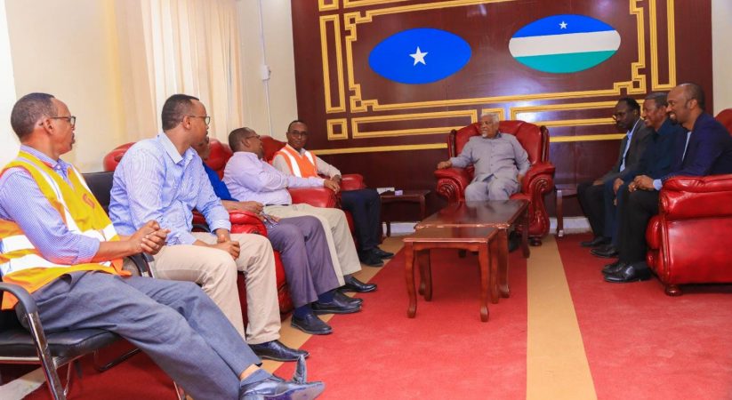 Kulan dhexmaray Guddoomiyaha Hey’adda Maareynta Masiibooyinka iyo Madaxweyne Ku-xigeenka Puntland?