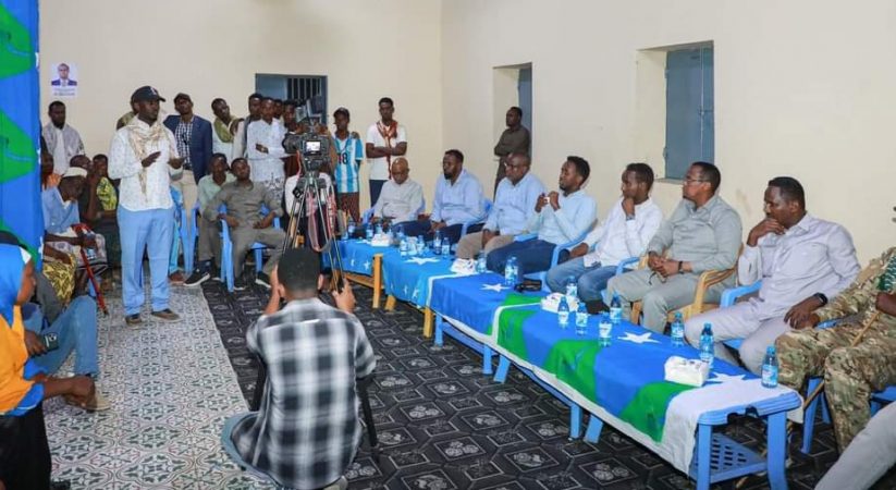 Madaxweynaha Hirshabelle iyo Bulshada Al-kowsar oo Ka Wadahadlay Helidda Adeegyada Dowladnimo iyo Dhismaha Golaha Deegaanka