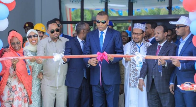 PM Barre Inaugurates Somalia’s Largest Emergency Center at Madiina Hospital