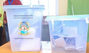 Intense Election preparations and Competition in Somaliland as Ruling and Opposition Parties Battle for Votes