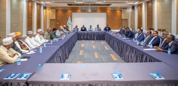 Guddiga Wada-hadallada Qaranka iyo Golaha Mustaqbal oo la Tashiyo la Yeeshay Bulshada Rayidka