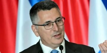 Wasiirka Arrimaha dibadda Isreal ee saakay yimid Hargeysa ayaa dib u laabtay