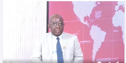 Wasiirka Warfaafinta: “Heshiis kasta oo wax u dhimaya madaxbannaanida dalka waa la burin karaa.”