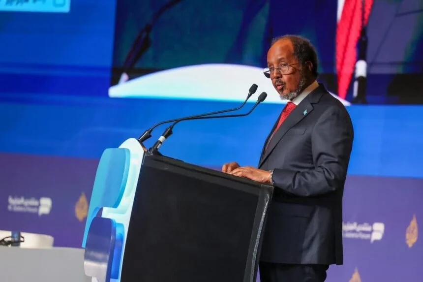 Madaxweyne Xasan Sheekh oo khudbad ka jeediyay shir ka dhacay Dooxa