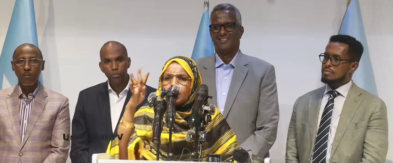 Xildhibaan Faiza Jeyte oo Shir Jaraa’id Ka Jeedisay Xaaladda Siyaasadeed ee Muqdisho