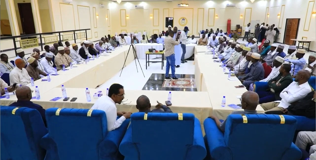 Shir Ballaaran oo Looga Hadlay Nabadda iyo Xasilloonida Mudug oo Lagu Qabtay Soomaaliya