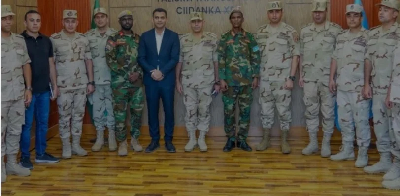 Wafdi Ciidan oo Masar ah oo Muqdisho u Yimid Xoojinta Tababarka iyo Taageerada Ciidanka Soomaaliya