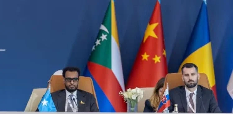 Soomaaliya oo Madasha UNESCO ee Riyaadh ku Soo Bandhigaysa Aragti ku Saabsan Maamulka Mas’uulka ah ee AI