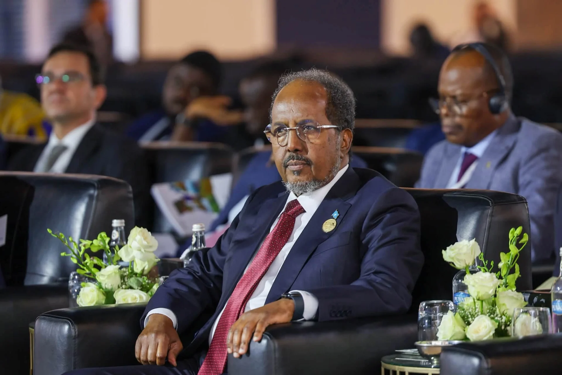 MADAXWEYNE XASAN SHEEKH OO MADASHA AL-CALAMAYN KU SOO BANDHIGAY FURSADAHA MAALGASHI IYO DHAQAALE EE SOOMAALIYA