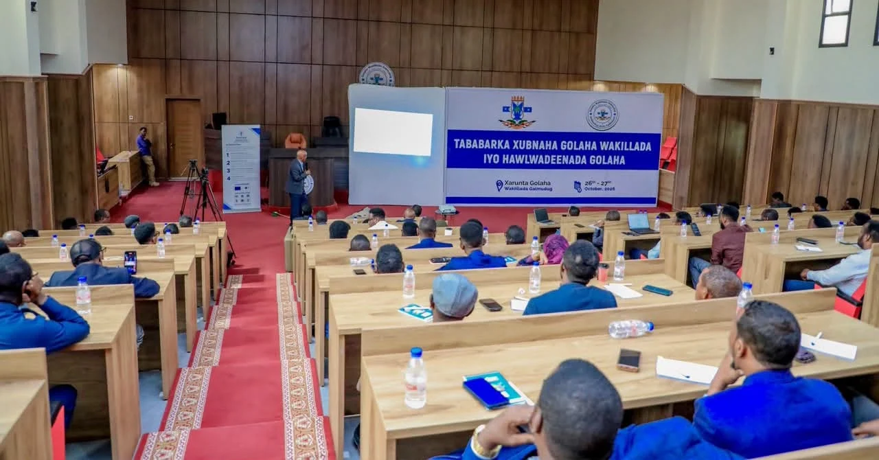 Maamulka Galmudug oo tababar u furtay xildhibaannada cusub si loo xoojiyo kartidooda sharci-dejineed